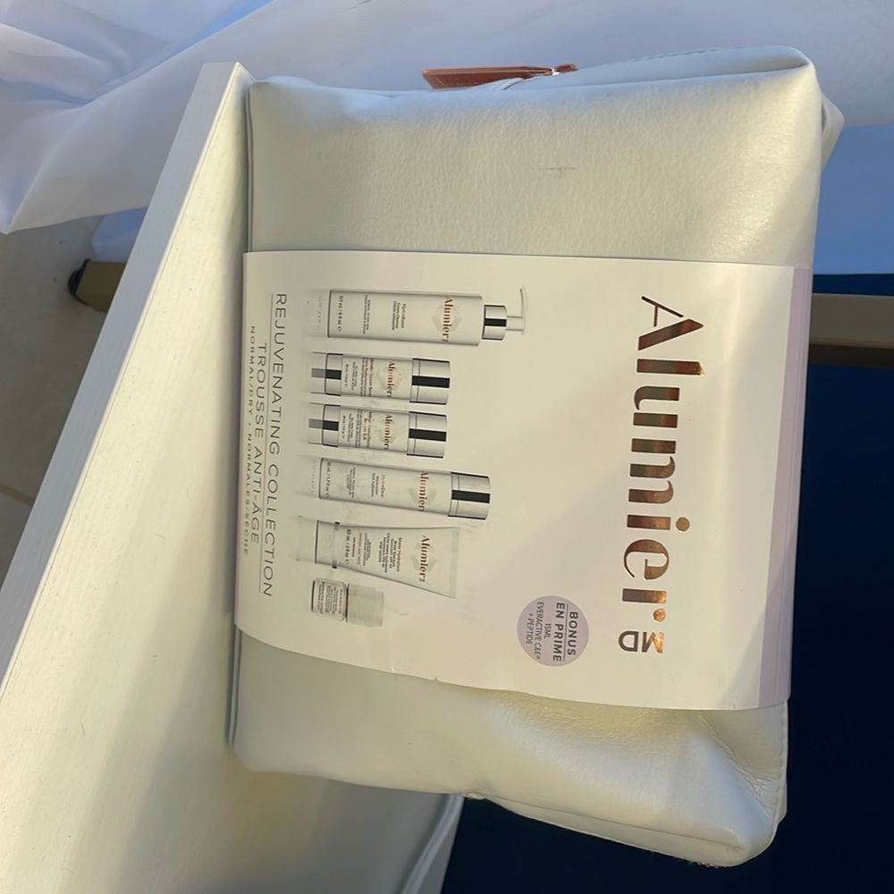 AlumierMD Rejuvenating Collection
